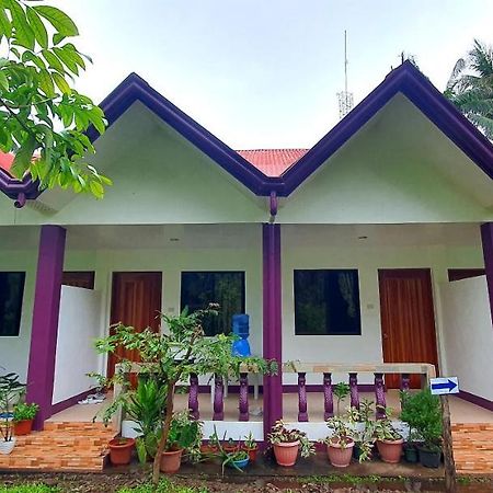 Sj Pabua Travellers Inn Mambajao Exteriör bild