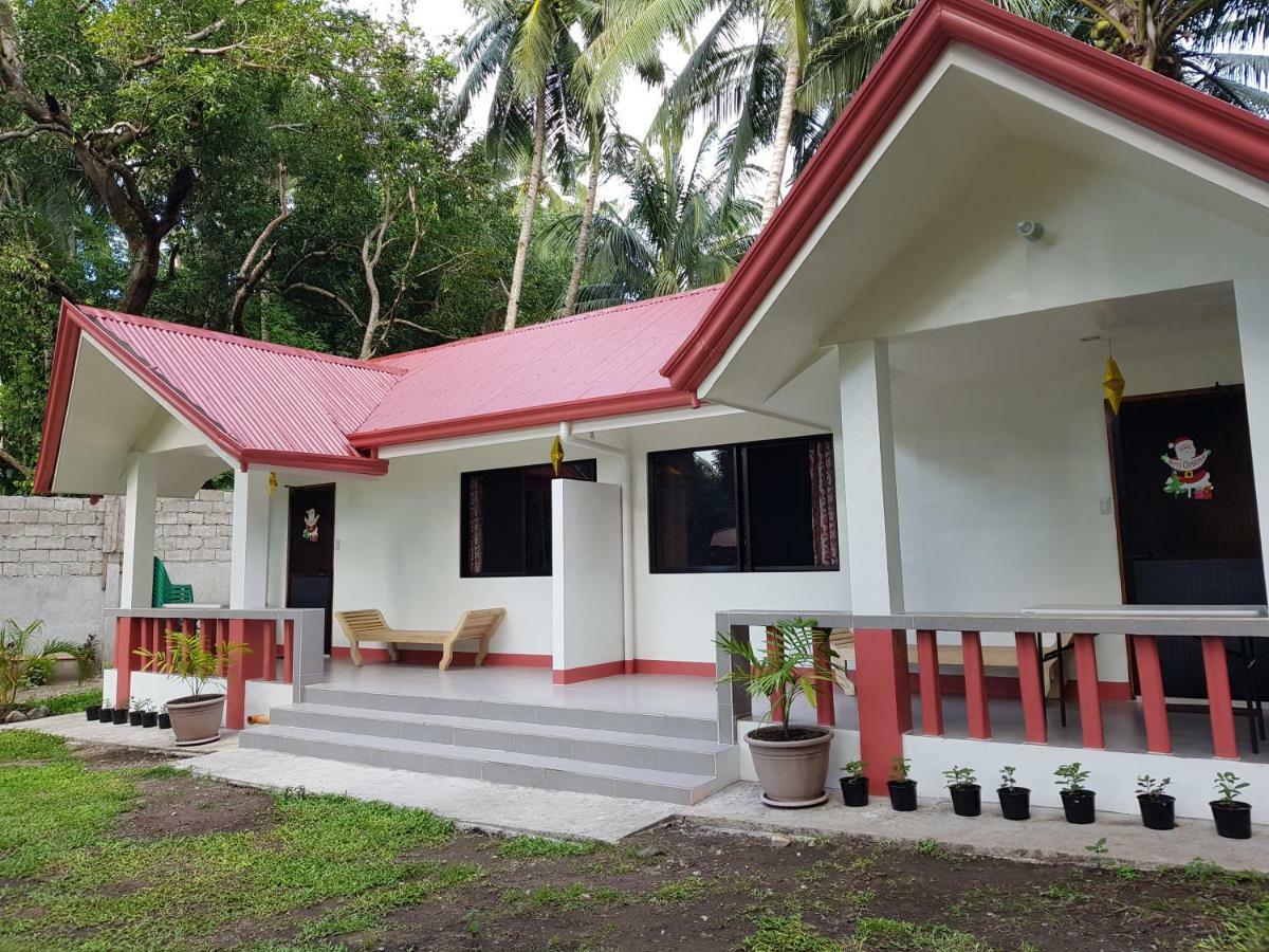 Sj Pabua Travellers Inn Mambajao Exteriör bild